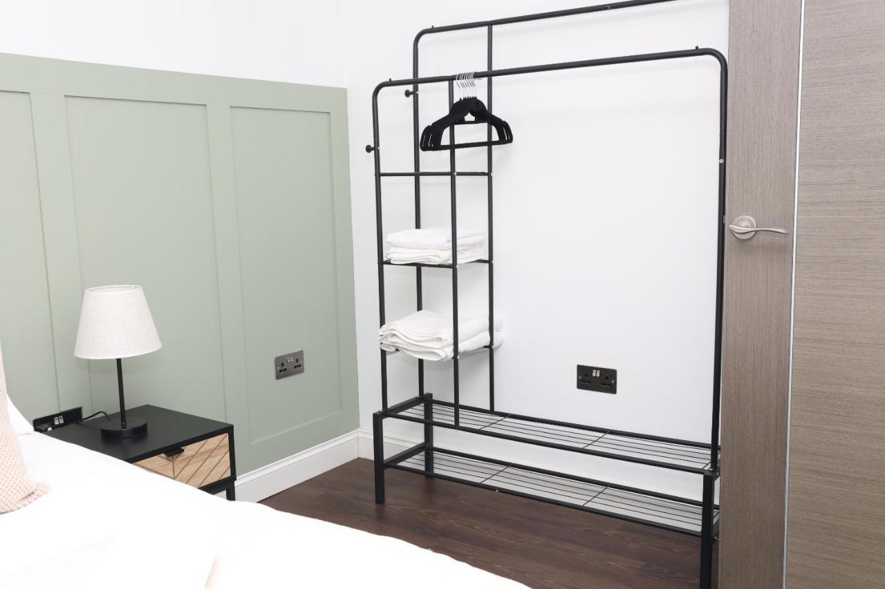 Watford Luxury 1 Bed Flat - Free Parking Apartment Exterior photo